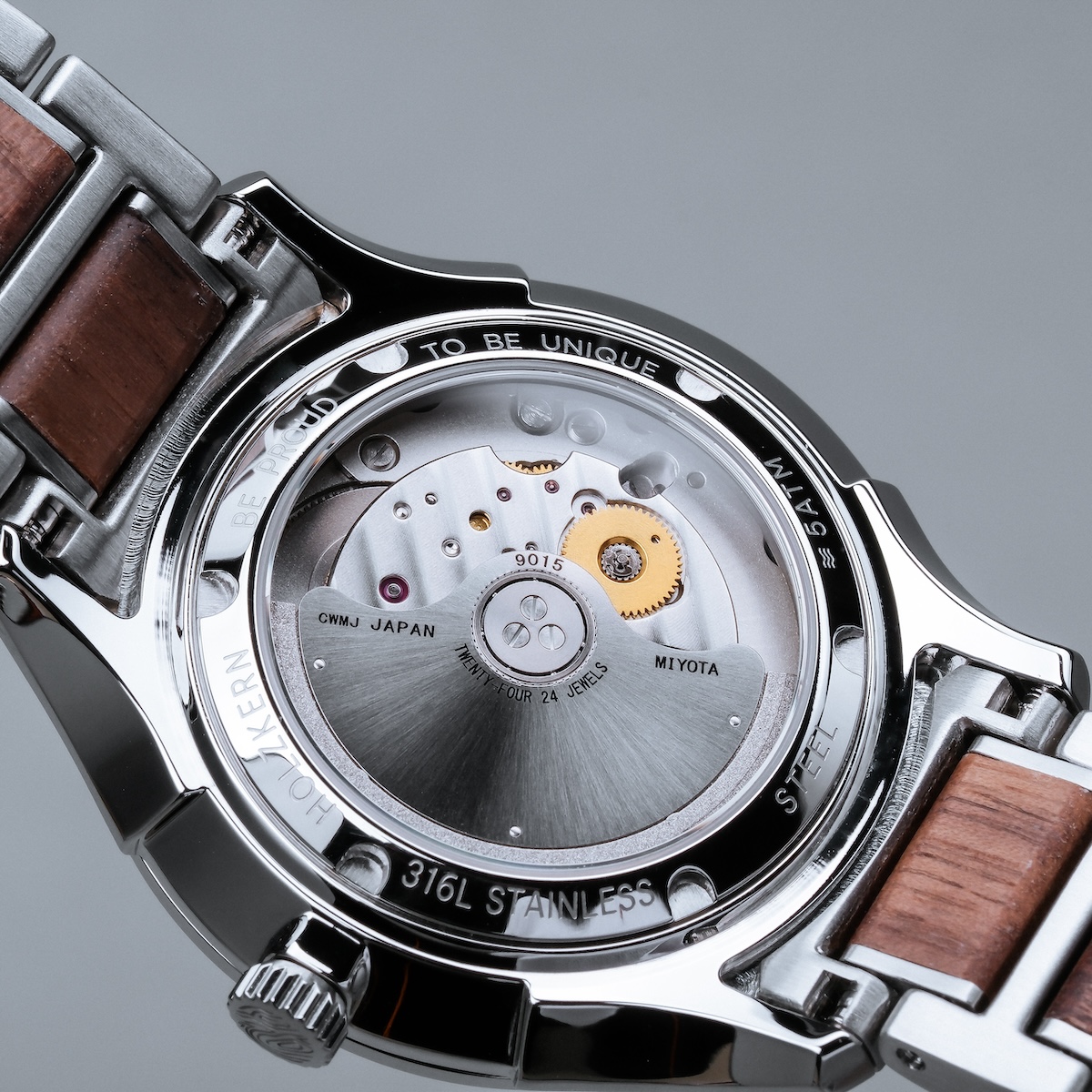 Milestones (Walnut/Blue) | Holzkern Wood Watches