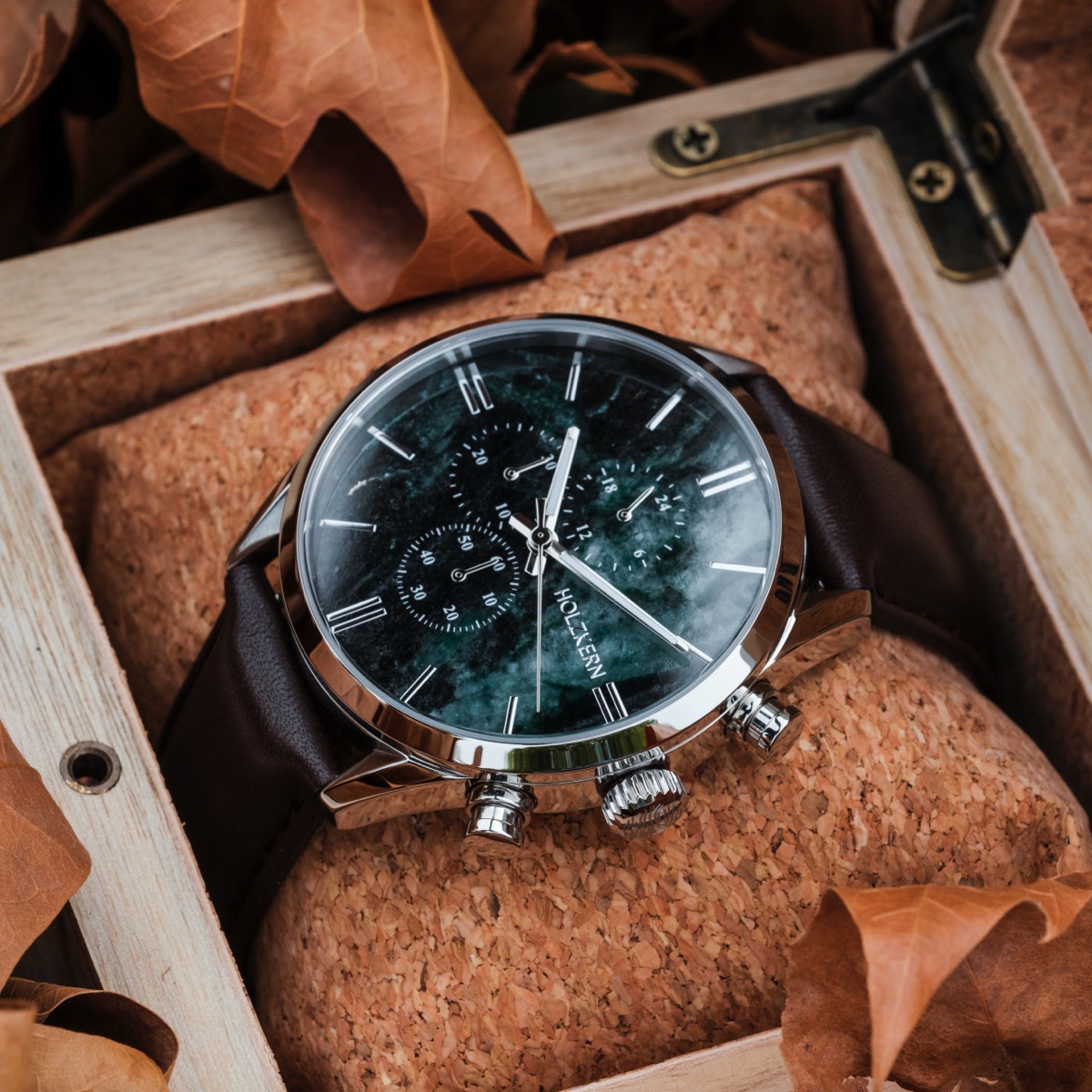 Gifted (Green marble/Dark brown) | Holzkern